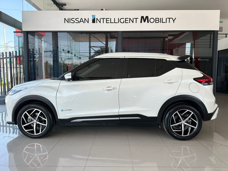 Nissan Kicks  5 pts. Exclusive e-Power, E-REV, TA, piel, RA-17 2023